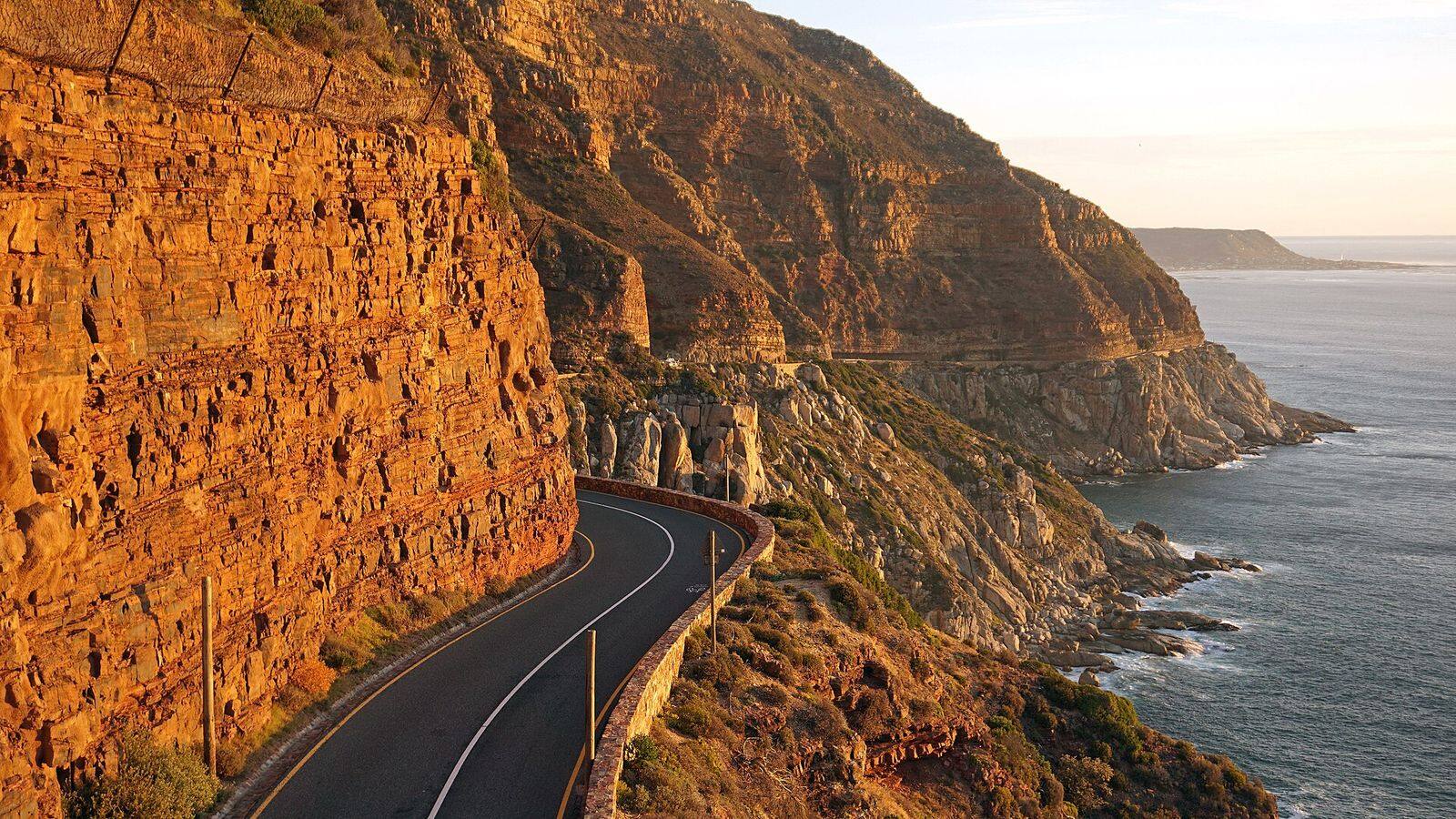 De kustweg Chapman's Peak Drive bij Kaapstad